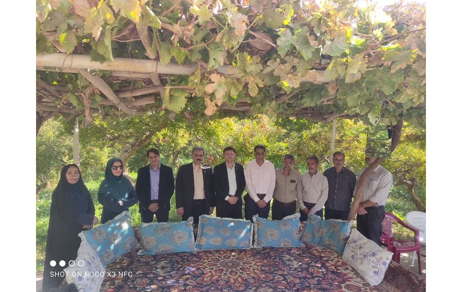 گرامیداشت روز ملی انار با برگزاری نشست تخصصی و آموزشی