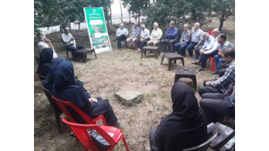 مانور ترویجی کنترل مگس میوه مدیترانه‌ای با همکاری پژوهشکده مرکبات در رامسر برگزار شد