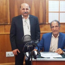 آموزش نحوه برداشت میوه های مرکبات توسط عضو هیات علمی پژوهشکده مرکبات و میوه های نیمه گرمسیری در برنامه خوشه چین در رادیو اقتصاد