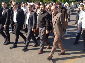 حضور رئیس و کارکنان پژوهشکده مرکبات و میوه‌های نیمه‌گرمسیری در راهپیمایی ۱۳ آبان